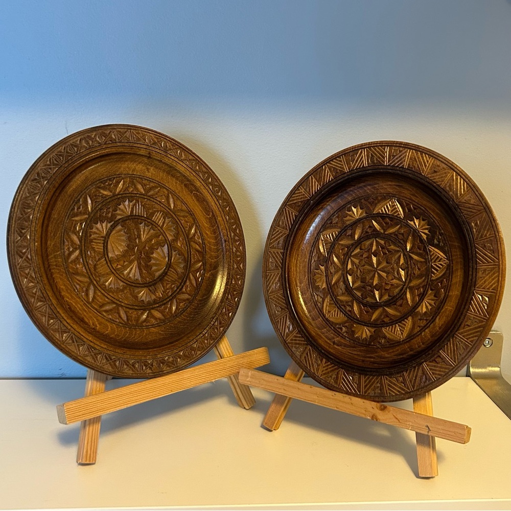 Vintage Carved Wood Wall Plates Pair
 Rustic Decor Co-ordinated Designs
